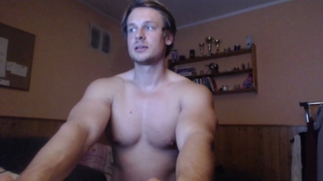 Blondmusclemodel  27-11-2021